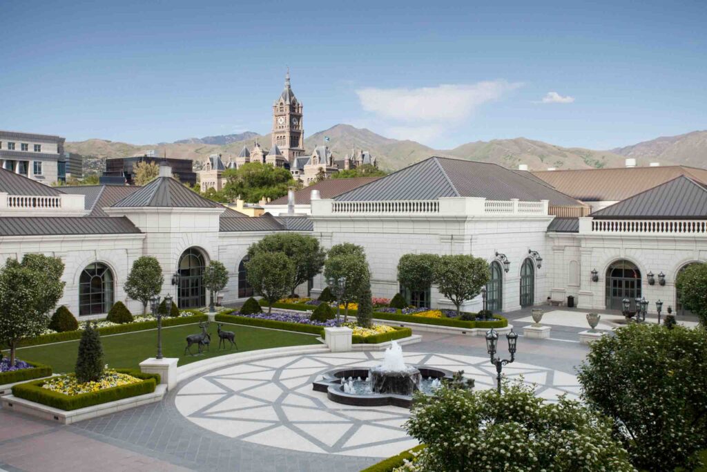 Grand America Hotel VETgirl U 2026